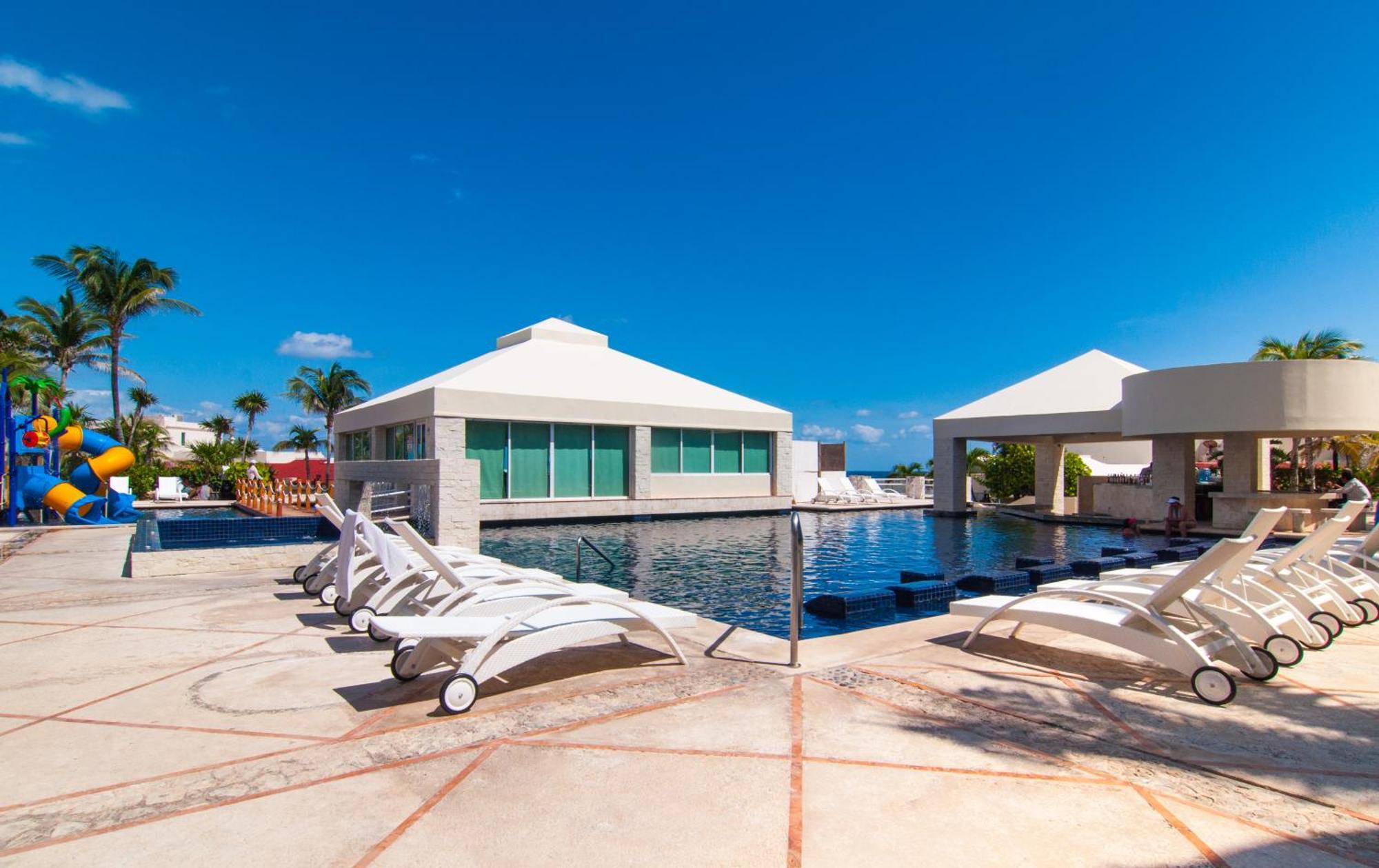 Solymar Condo Beach Resort By Casago Cancun Exterior photo