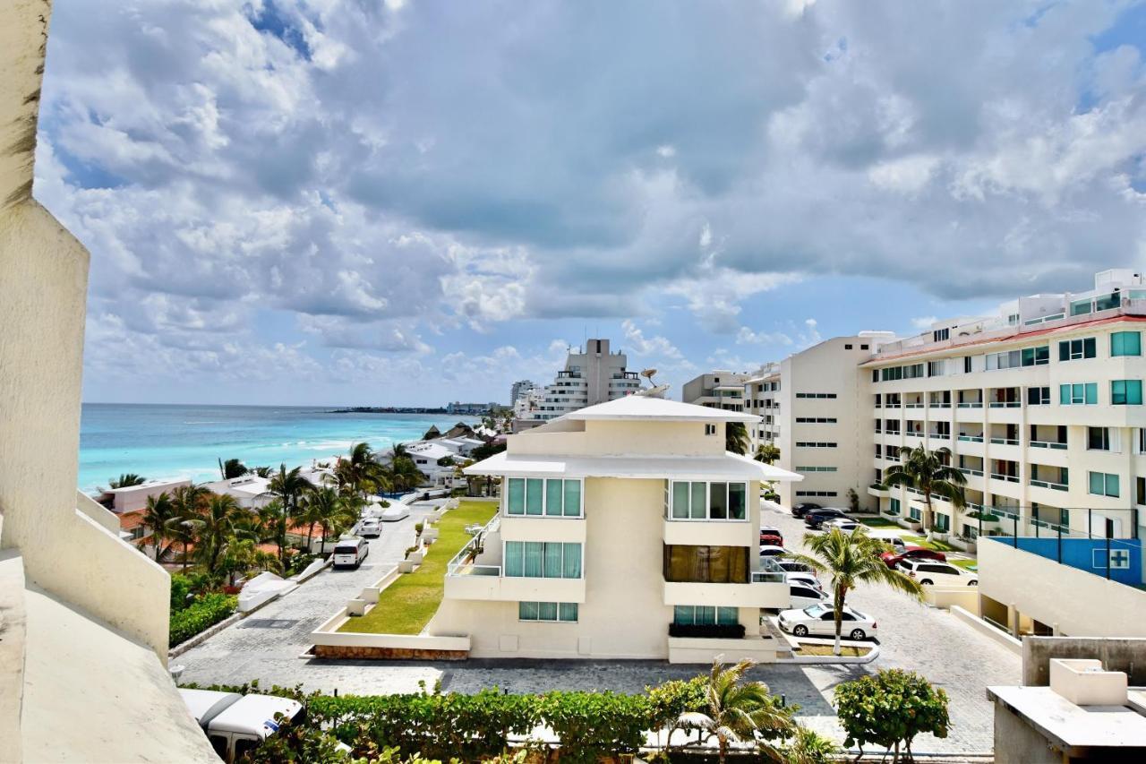 Solymar Condo Beach Resort By Casago Cancun Exterior photo
