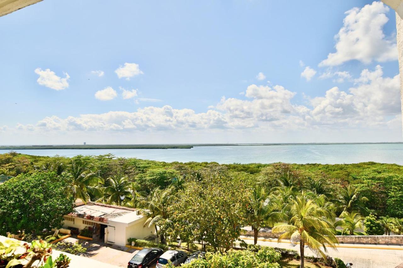 Solymar Condo Beach Resort By Casago Cancun Exterior photo