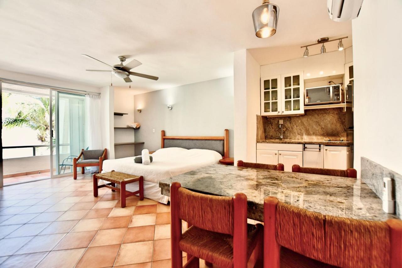 Solymar Condo Beach Resort By Casago Cancun Exterior photo